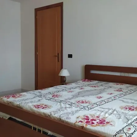 Casa Desiderio 公寓 *