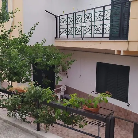 Casa Desiderio * Guardiabruna