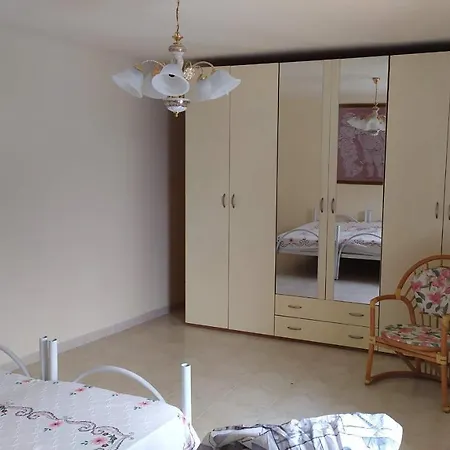 Casa Desiderio 公寓 *